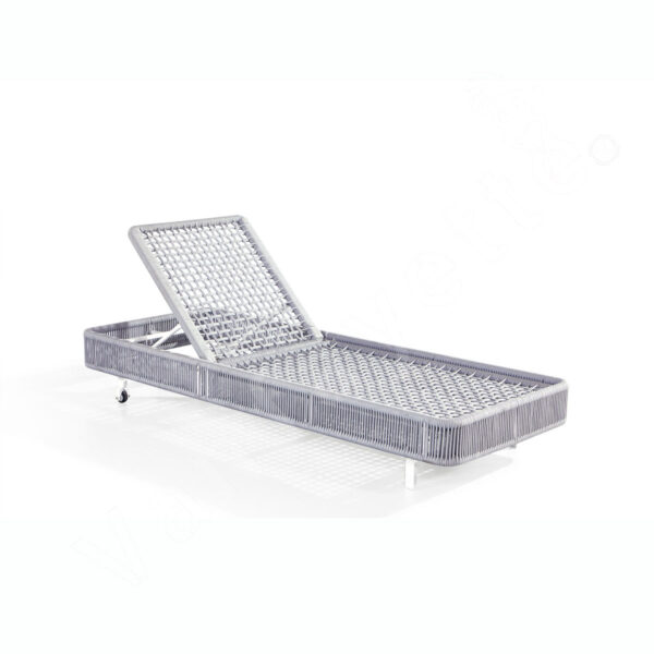 Adjustable Pool Lounge Chairs