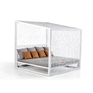 Canopy Daybed – Eye-Catching Day Bed White with Nest Weave for Poolside or Hotel Use