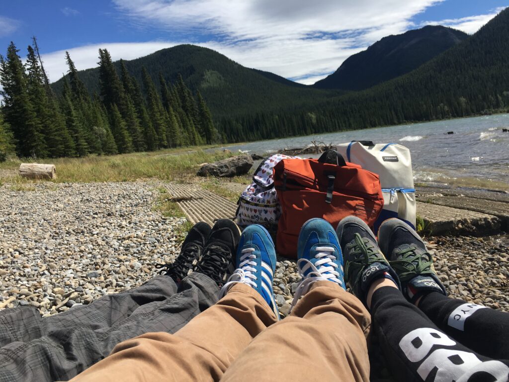 CG Outdoor Furniture three female founders in Canada