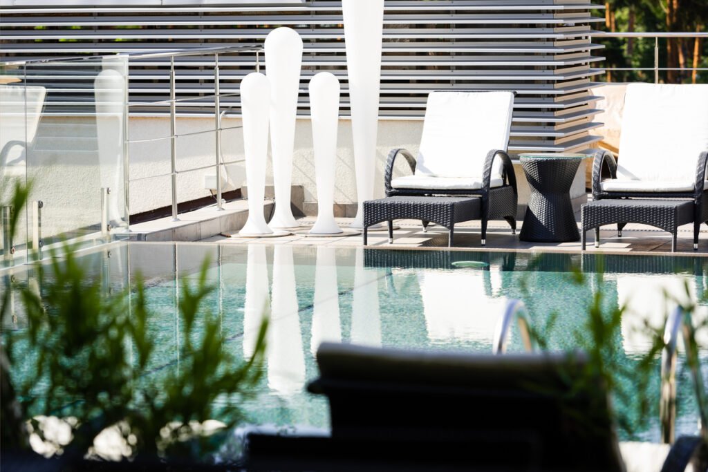 Hotel Outdoor Furniture Quality Control1