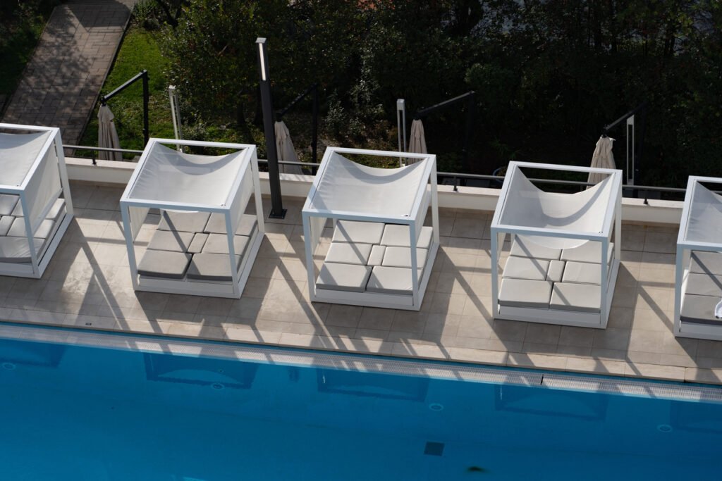 Hotel Outdoor Furniture Quality Control2